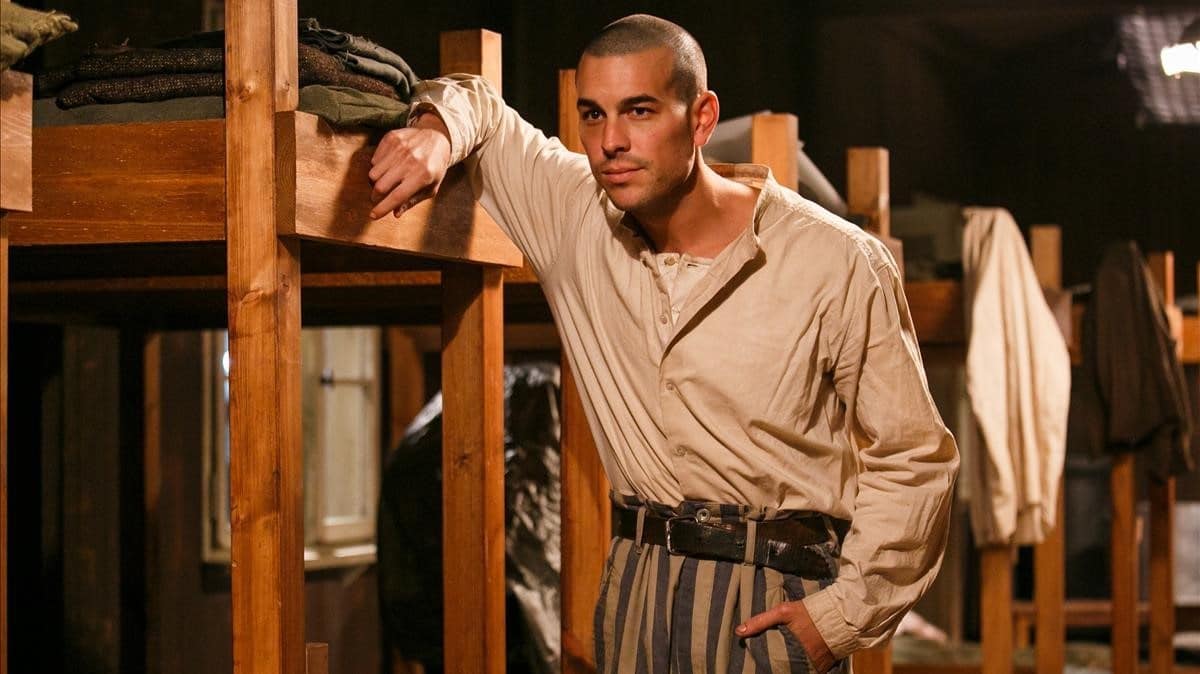 El actor gallego Mario Casas rueda «El fotógrafo de Mauthausen»
